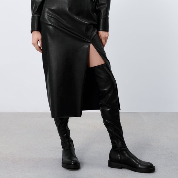Zara over the knees black faux leather boots - Picture 1 of 8